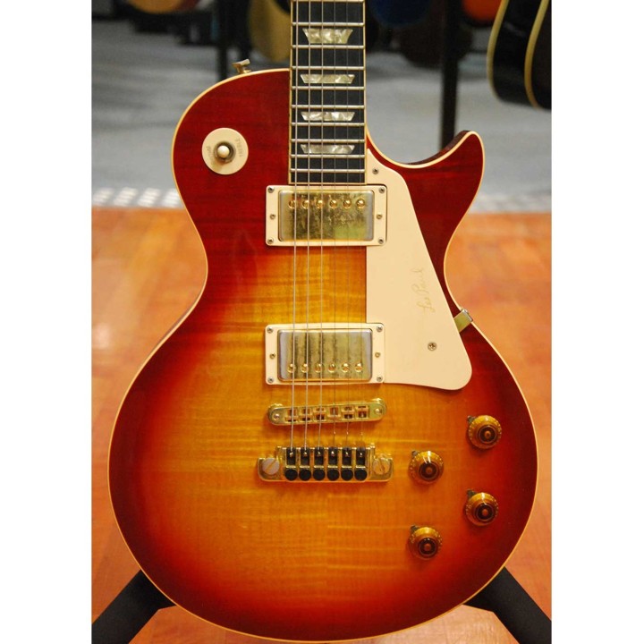 Gibson Les Paul Heritage Award (со куфер)
